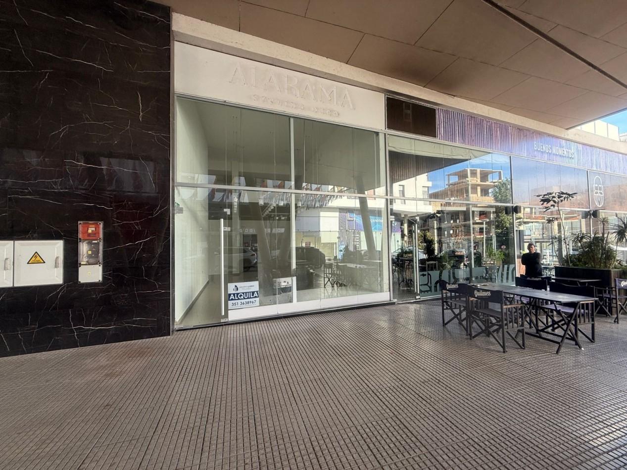 Foto de Local comercial, en paseo centrico, 50 mts., imagen 2