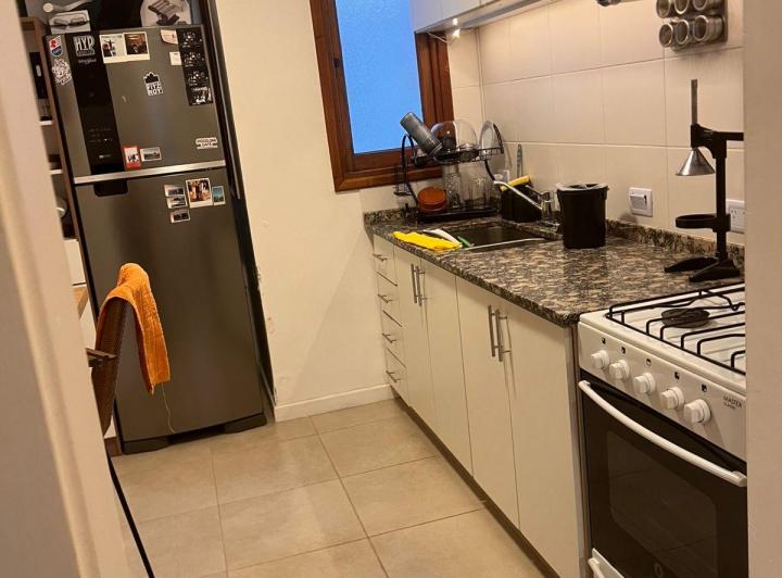Hermoso departamento en alquiler. Muy luminoso. Séptimo piso al frente.Reciclado 3