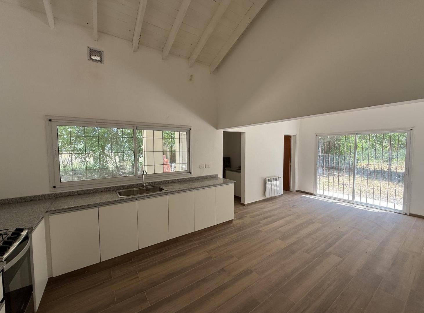Foto de Casa en El Cazador sobre lote de 2.253 m² |, imagen 2
