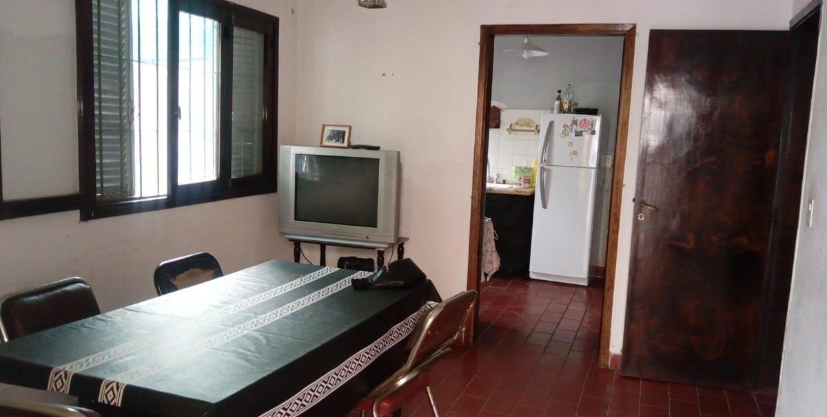 Departamento 2 dormitorios. | Levalle al 900