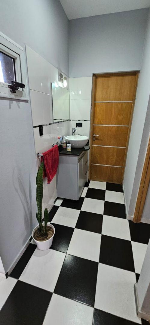 Foto de Casa 2 dormitorios. | los jacarandaes al 900, imagen 2