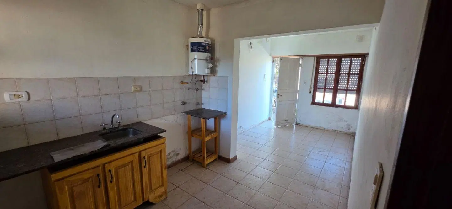 Casa 0 ambientes 1 dormitorios. | R.N Poratti al 2500 4