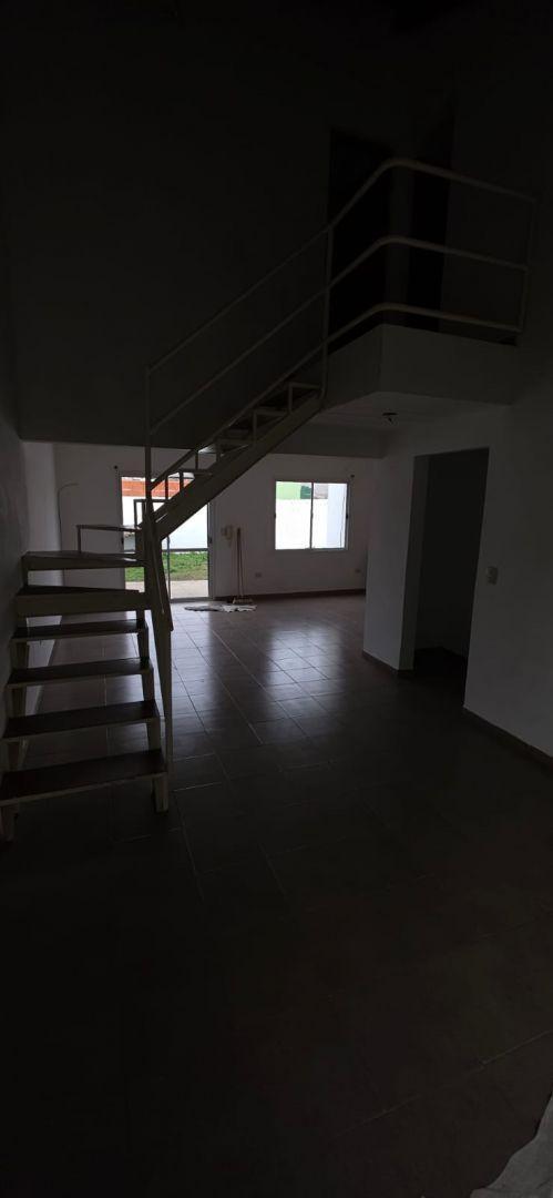 Foto de Departamento 0 ambientes 4 dormitorios. | Mendoza al 1600, imagen 2
