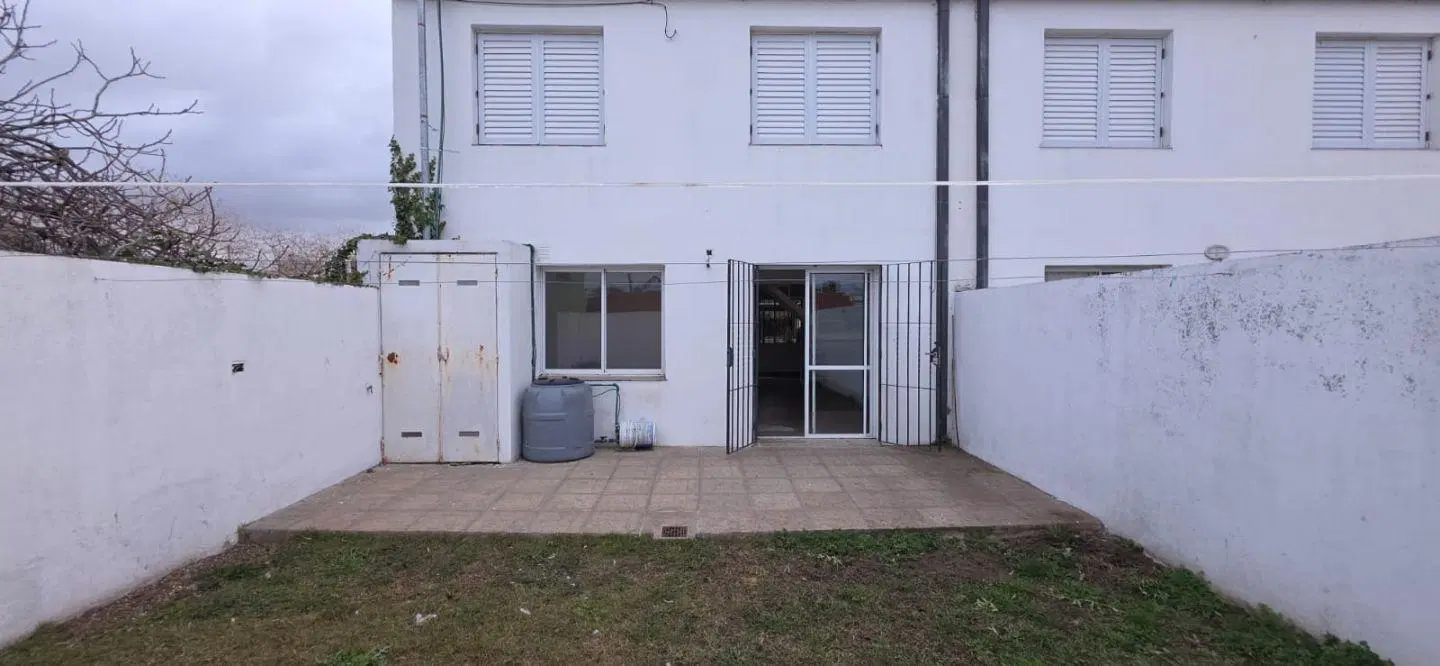 Departamento 0 ambientes 4 dormitorios. | Mendoza al 1600 2