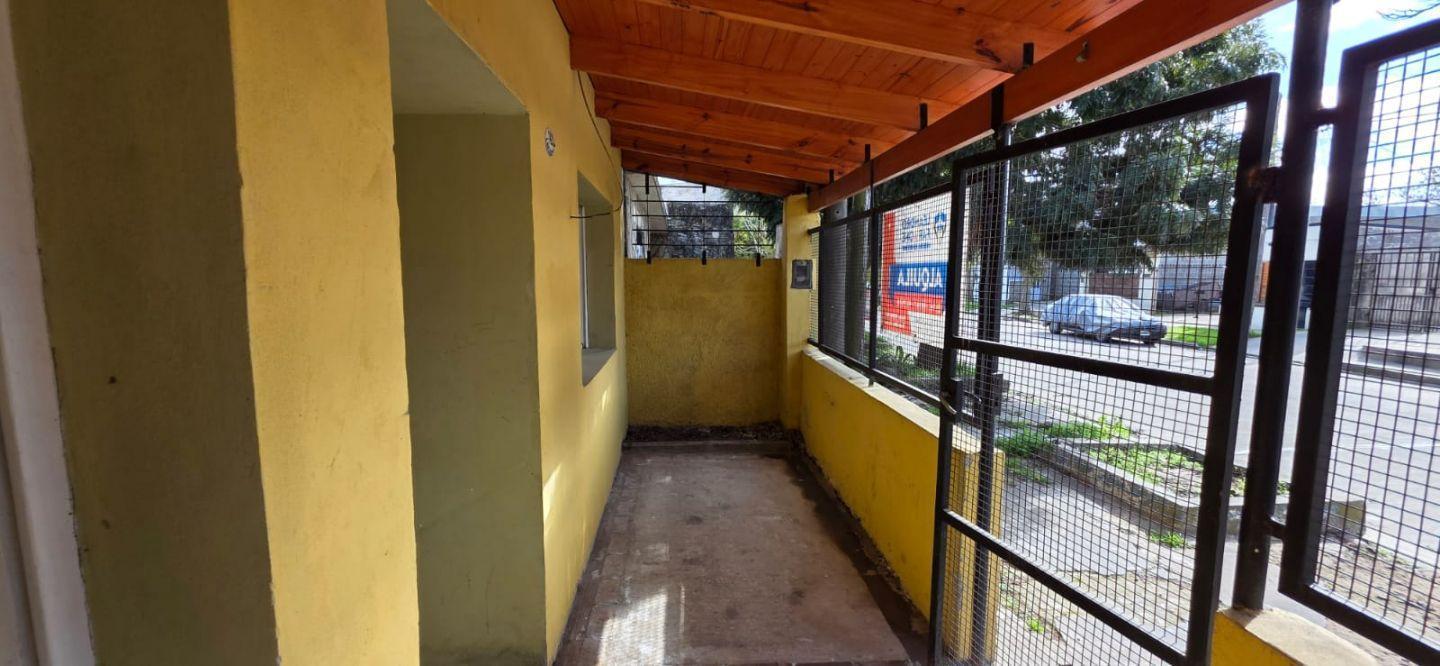 Foto de Casa 0 ambientes 2 dormitorios. | Dr West al 1400, imagen 5
