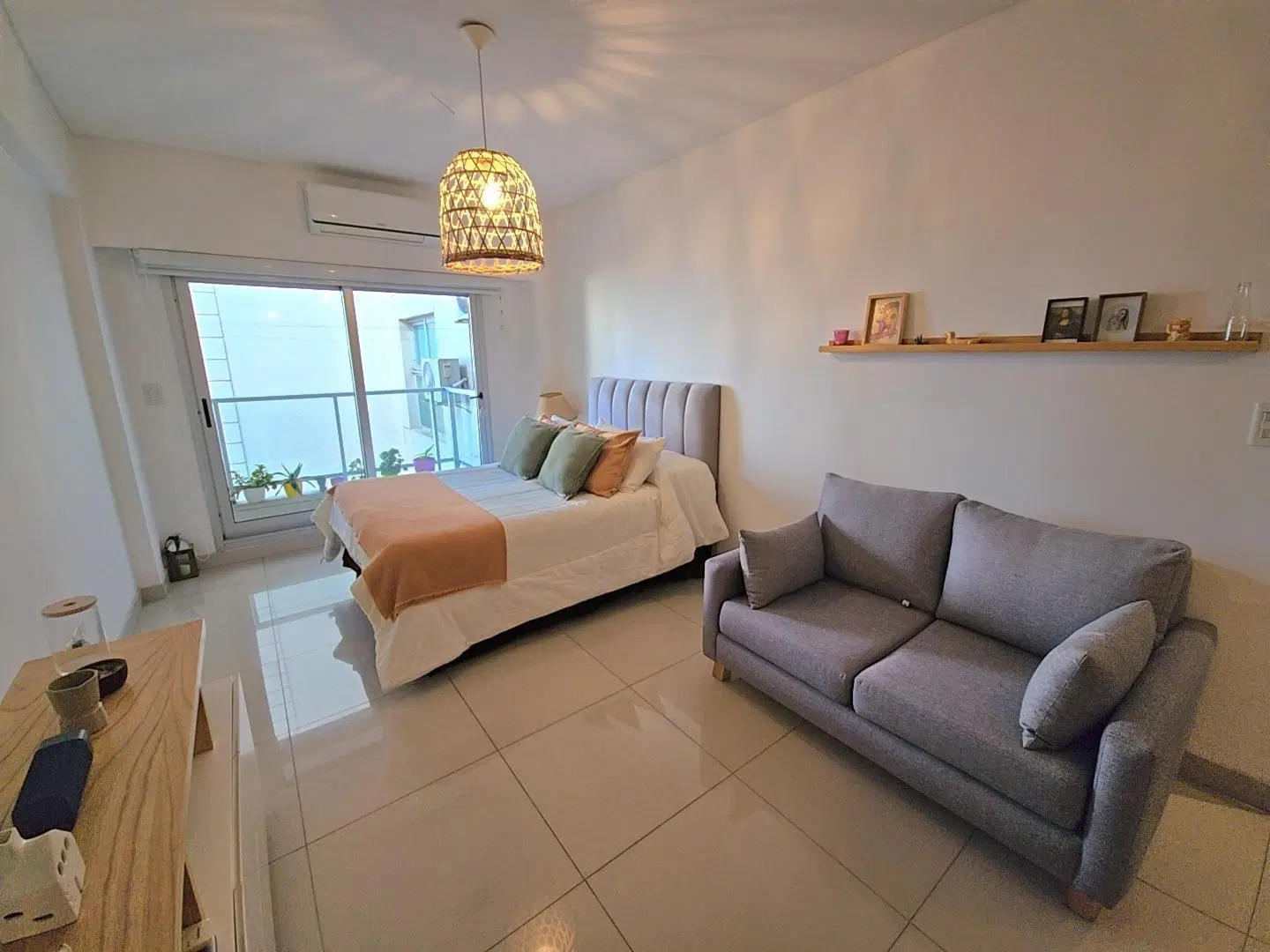 Excelente Monoambiente Premium en Edificio Sky 2