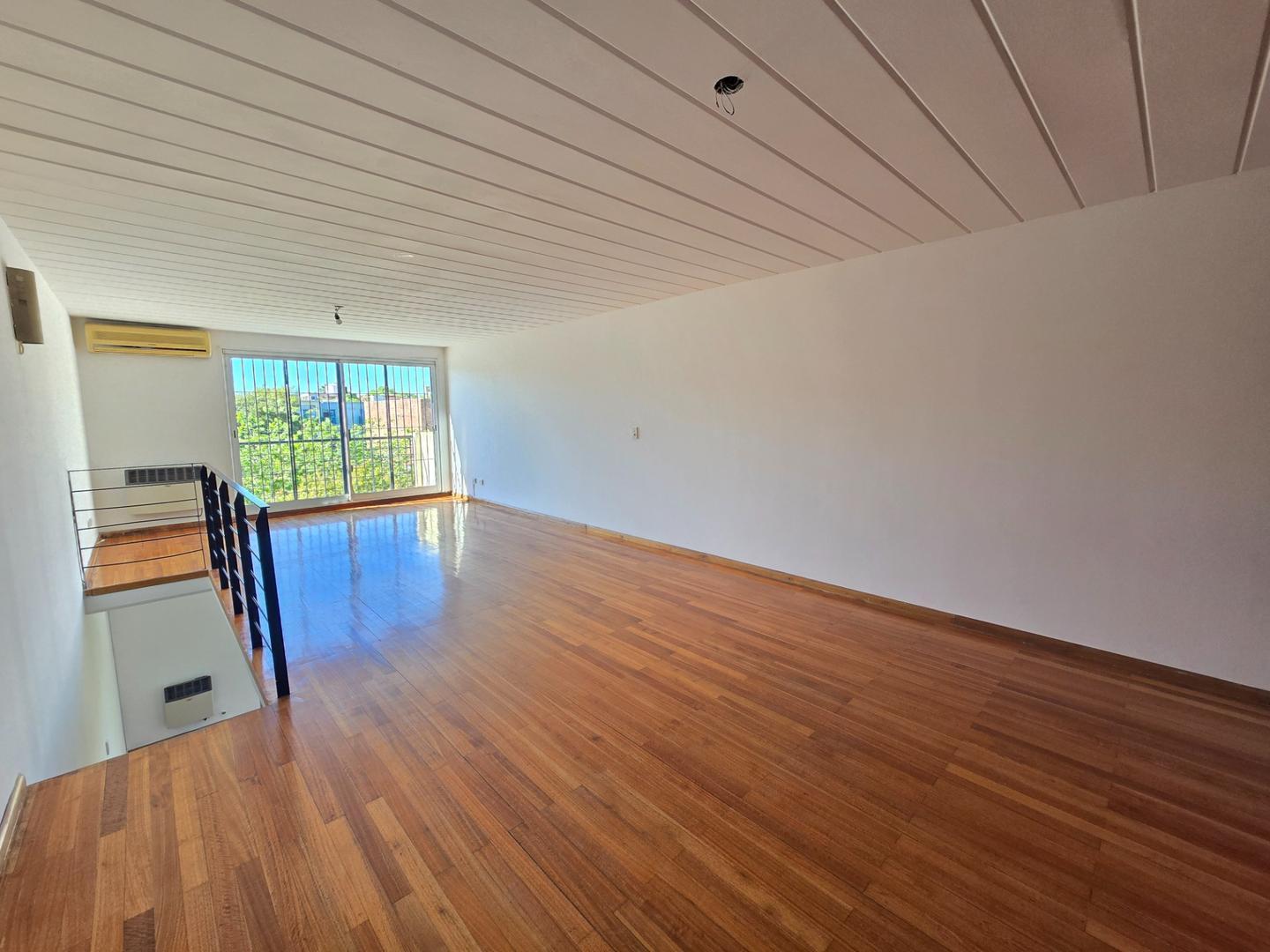 Foto de Departamento 2 amb duplex - cochera, imagen 3