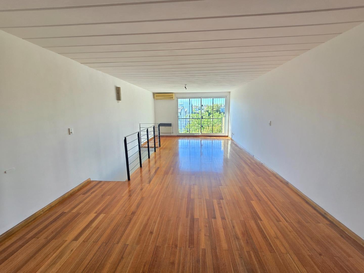 Foto de Departamento 2 amb duplex - cochera, imagen 1