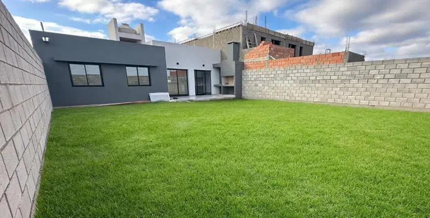 Casa Docta 3 dormiotios 2 baños patio asador Apta Credito 2