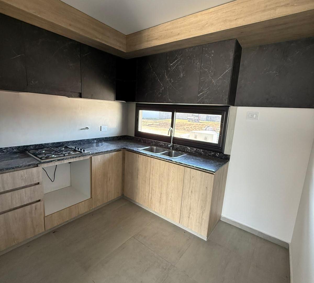 Foto de Duplex Brisas de Manantiales 3 dormitorios 3 baños patio enorme, imagen 4