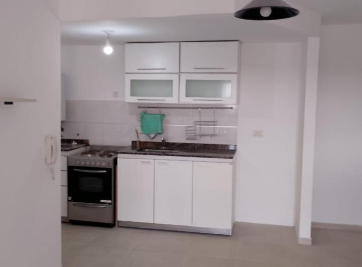 ALQUILER DPTO DE UN DORMITORIO EN BARRIO ALBERDI - CALLE SANTA ROSA AL 2500 4