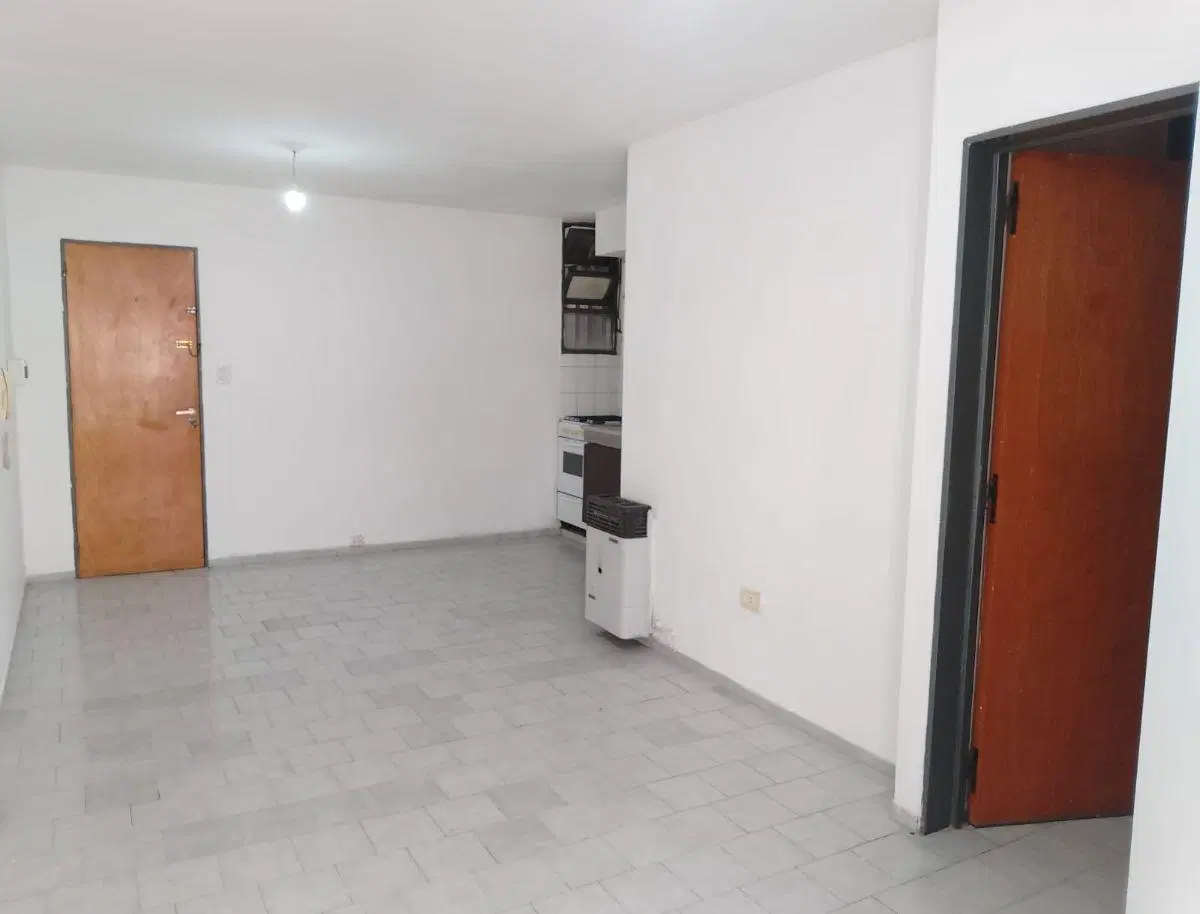 VENTA DEPARTAMENTO DE 1 DORMITORIO EN BARRIO ALBERDI 2
