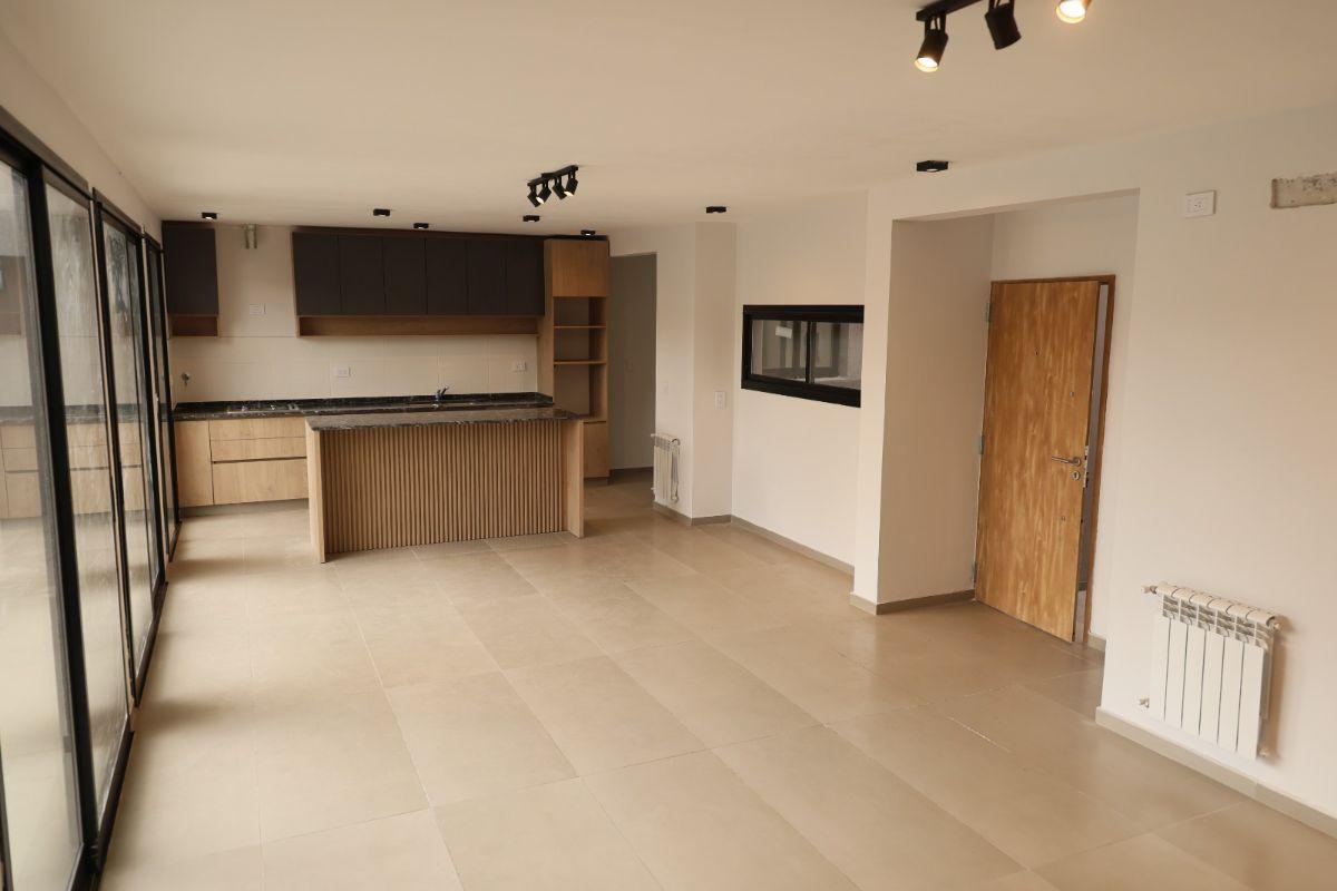 Foto de Venta casa de 3 dormitorios en barrio cerrado Tejas 4, imagen 2