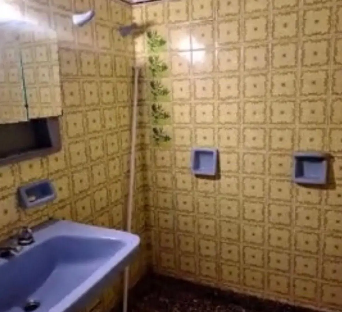 Excelente CASA en ALQUILER SOLO PARA USO COMERCIAL 4