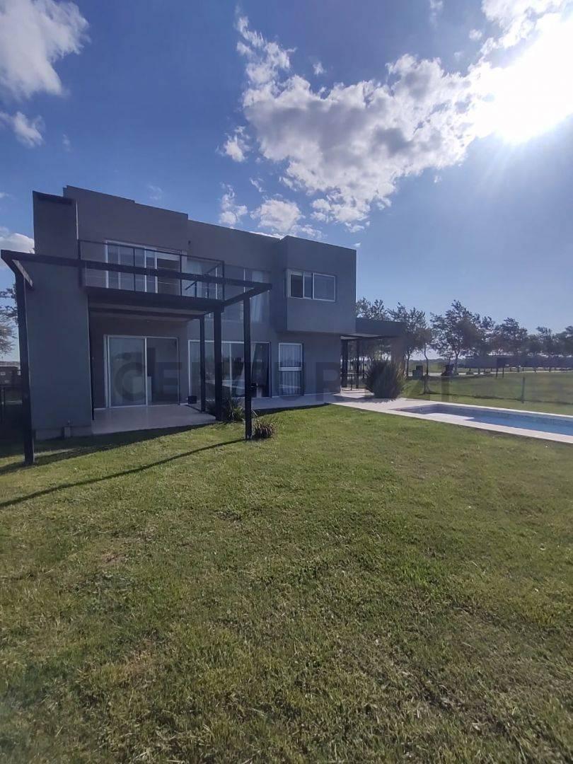 Casa en Venta en Haras del Sur Lll 5