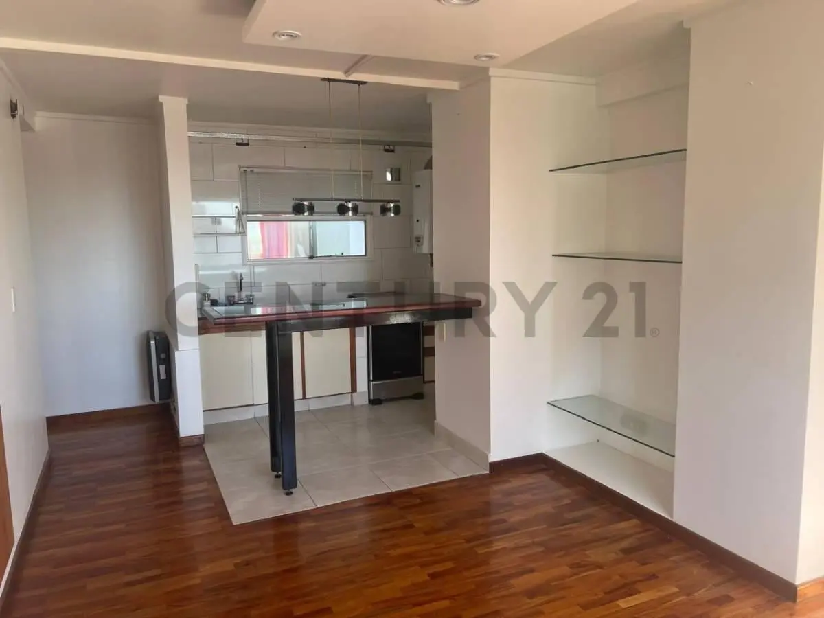 ALQUILER Departamento 2 dormitorios + escritorio 3