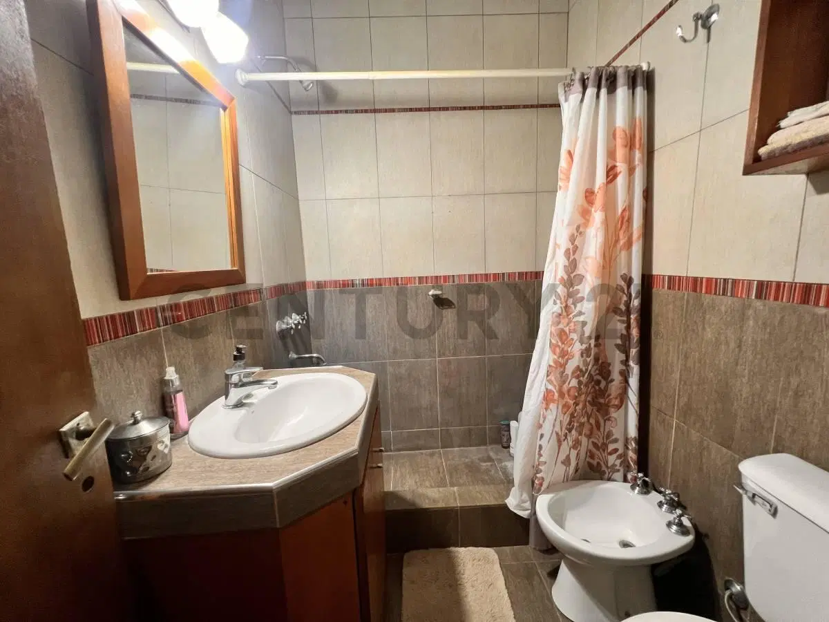 VENTA DE CASA UBICADA EN VILLA ELISA, LA PLATA 2