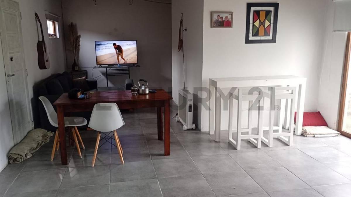 Foto de VENTA DE CASA EN Lisandro Olmos, LA PLATA, imagen 1
