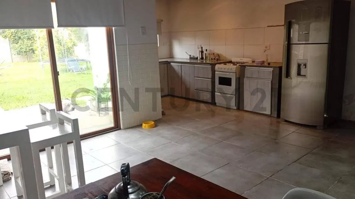 VENTA DE CASA EN MELCHOR ROMERO, LA PLATA 4