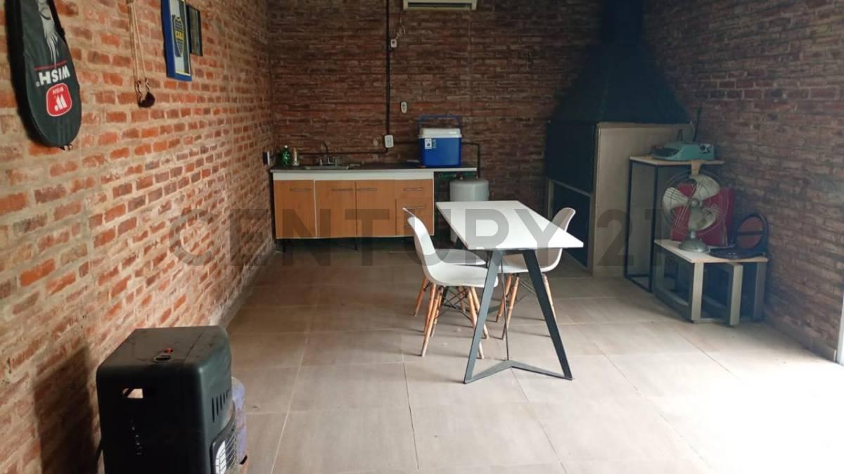 Foto de VENTA DE CASA EN Lisandro Olmos, LA PLATA, imagen 5