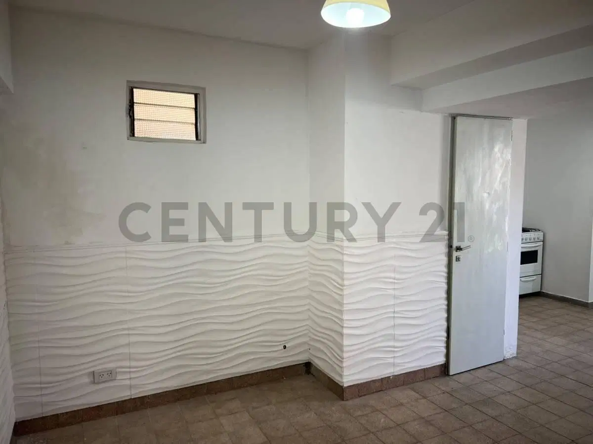 Monoambiente en alquiler en Tolosa 4
