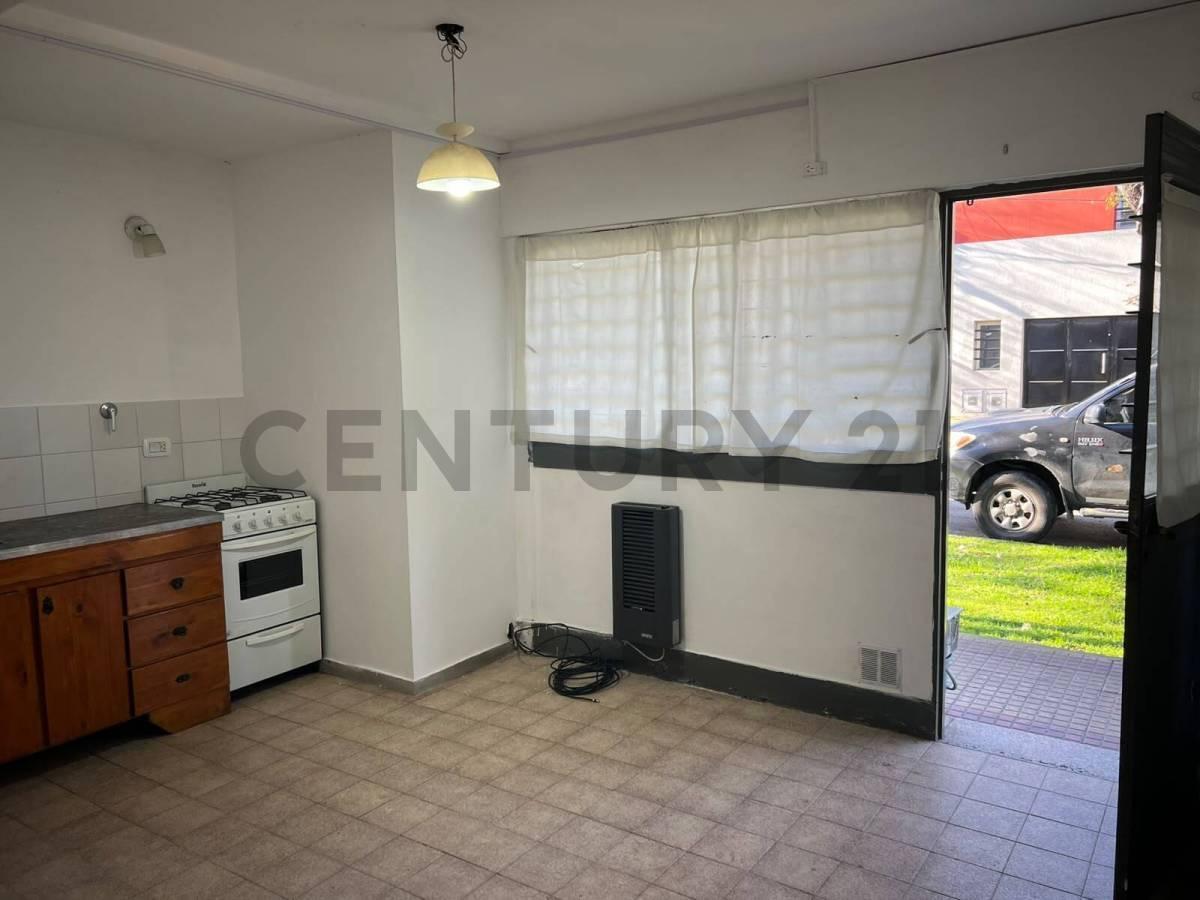 Foto de Monoambiente/ oficina en alquiler en Tolosa, imagen 5