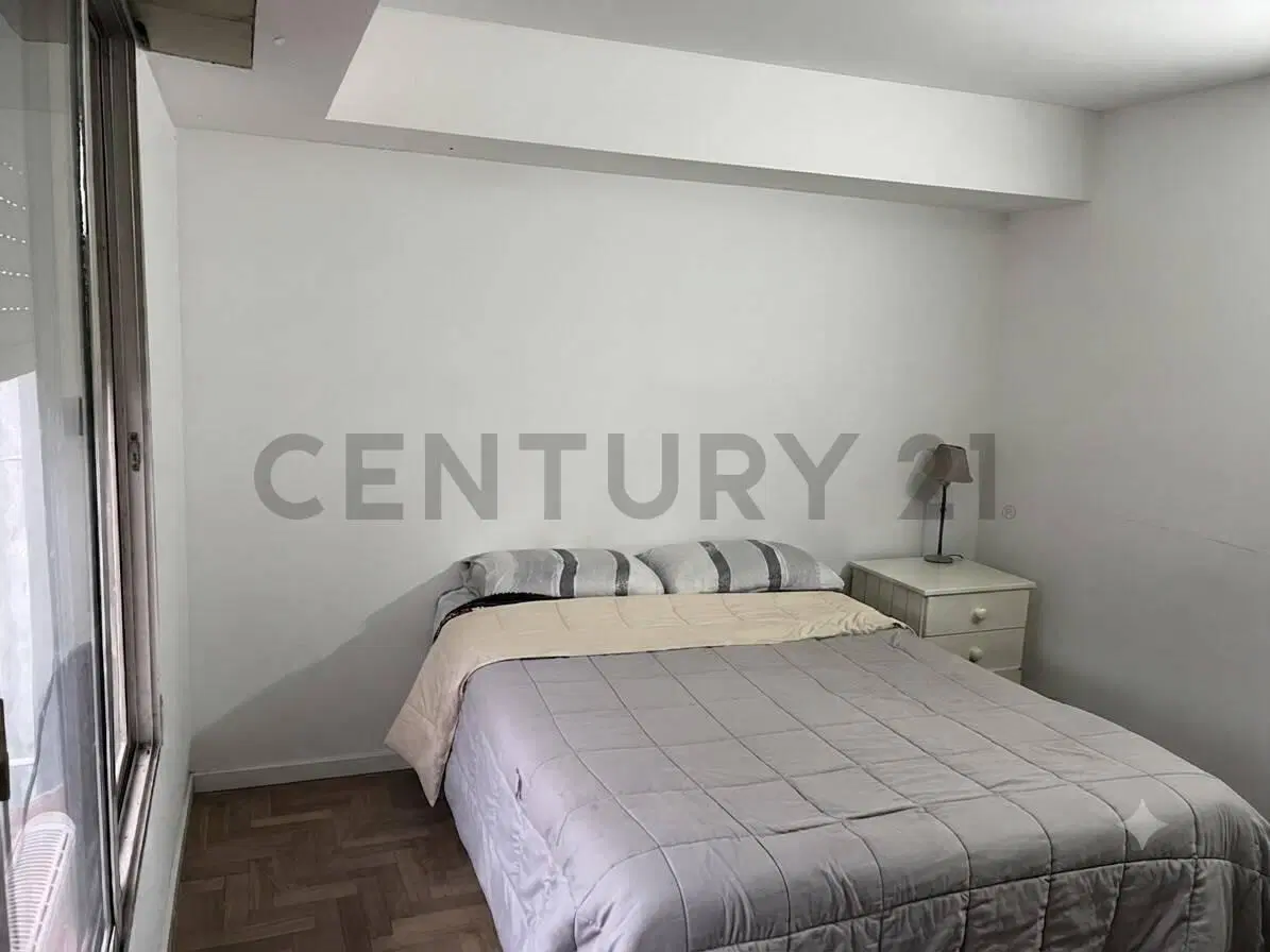 ALQUILER Dto. 1 dormitorio tipo PH en Tolosa 1