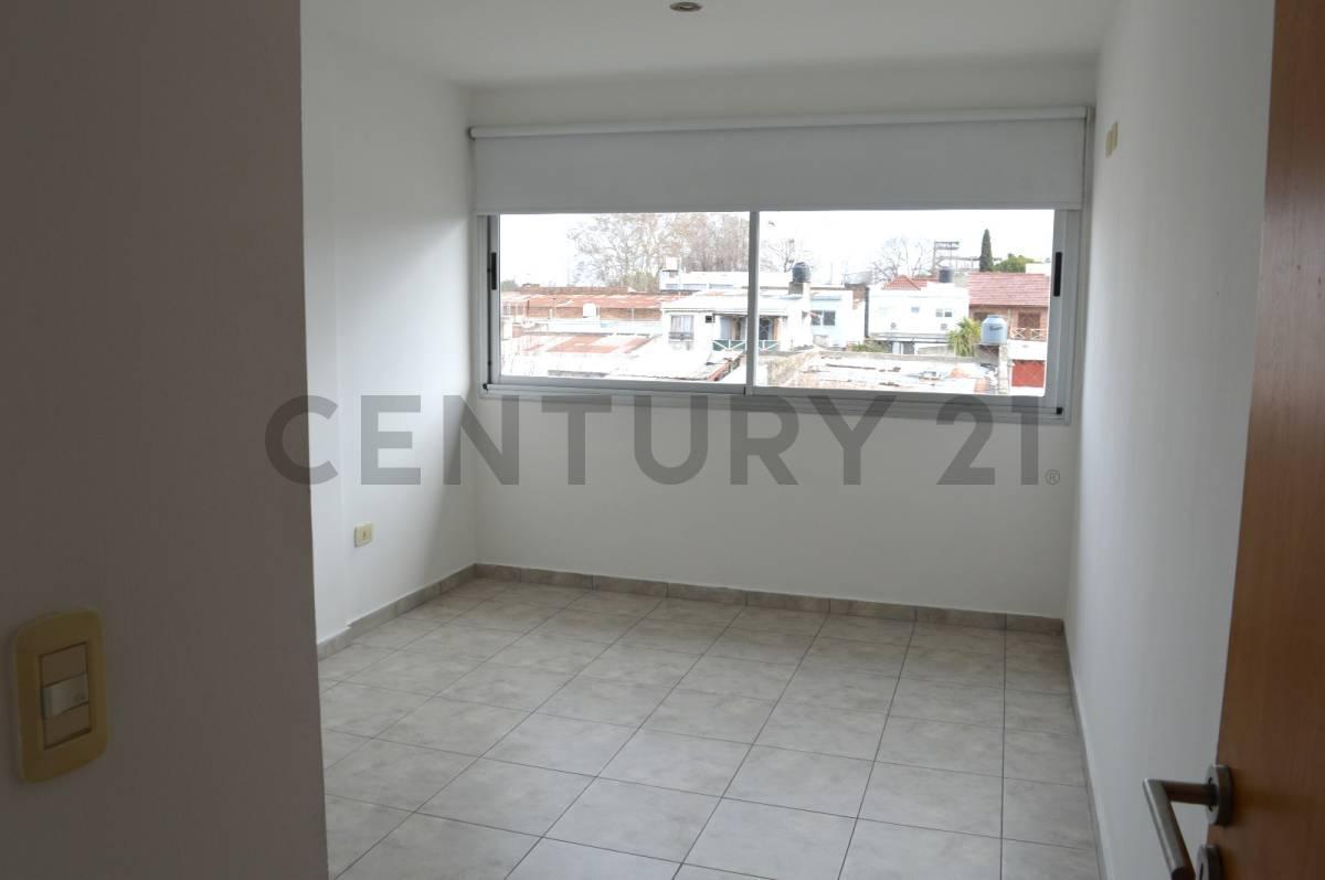 Foto de Departamento 1 dormitorio en venta en La Plata, imagen 1