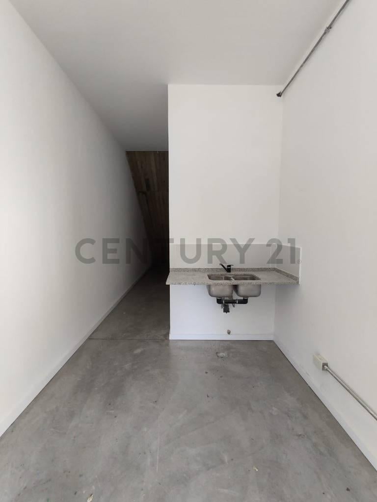 Foto de Local comercial a estrenar en venta en City Bell, La Plata, imagen 5