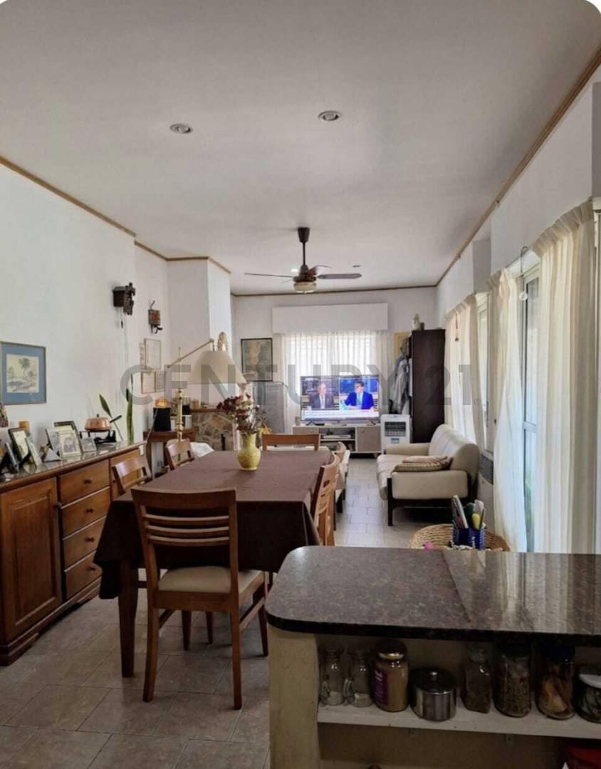 Foto de PH TIPO CASA AL FRENTE A LA VENTA EN LA PLATA, imagen 2
