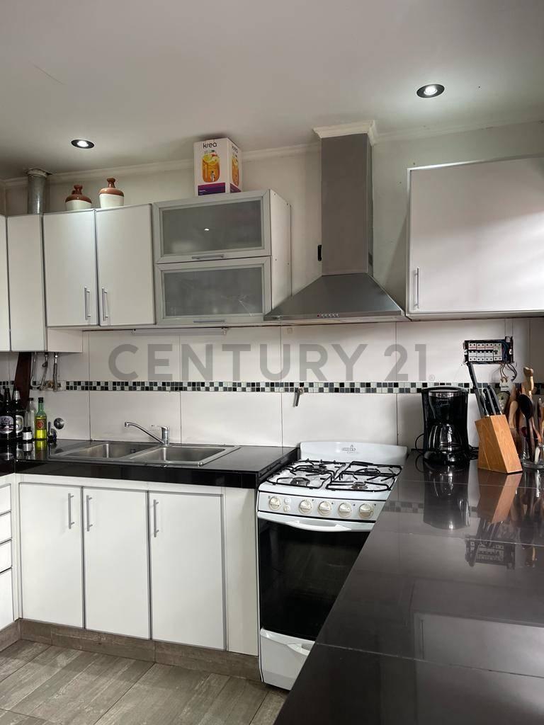 Foto de CASA EN VENTA EN GONNET/GORINA 482 e/30 y 31, imagen 2