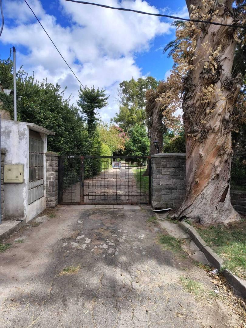 Foto de Lote en venta en Gonnet, imagen 3