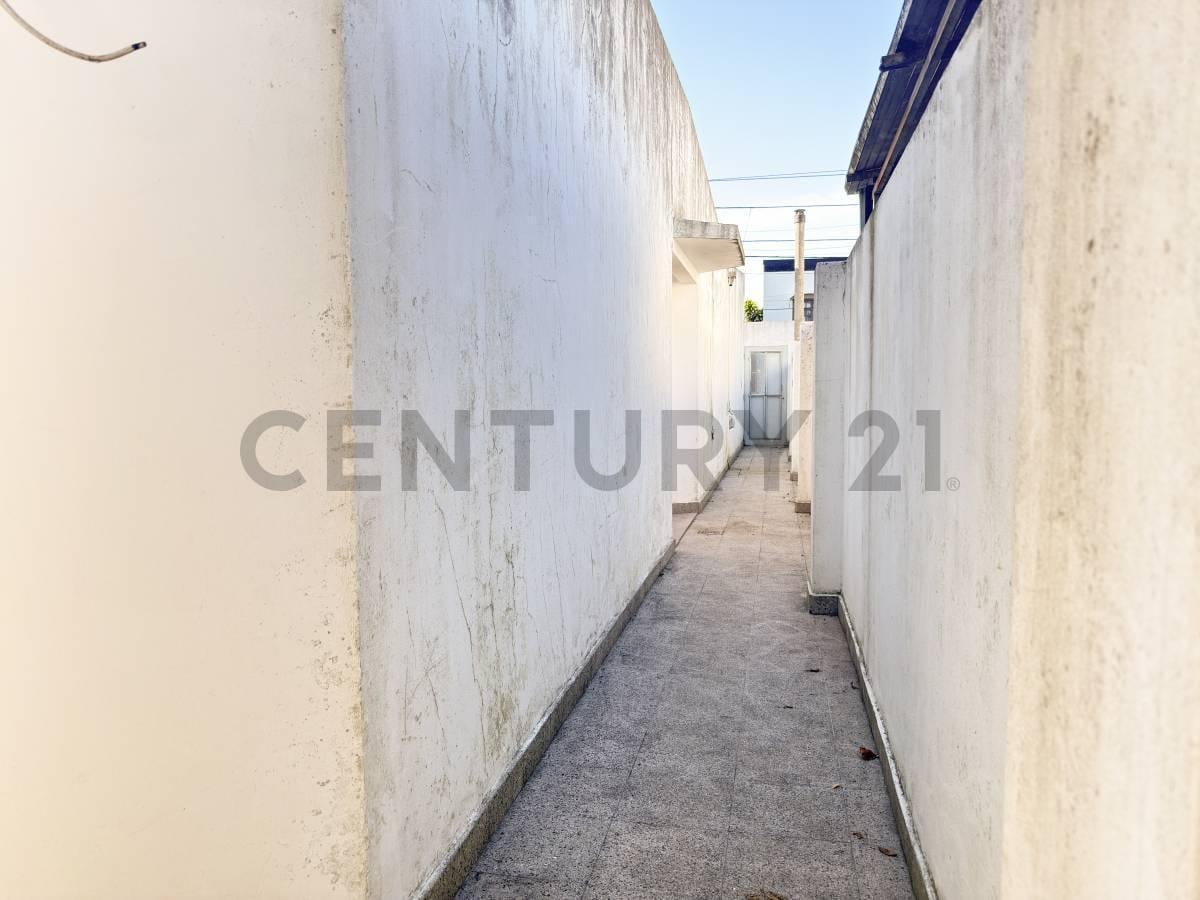 Foto de ¡TOLOSA: CASA + LOCAL + GRAN PARQUE! IDEAL VIVIENDA O INVERSIÓN, imagen 5