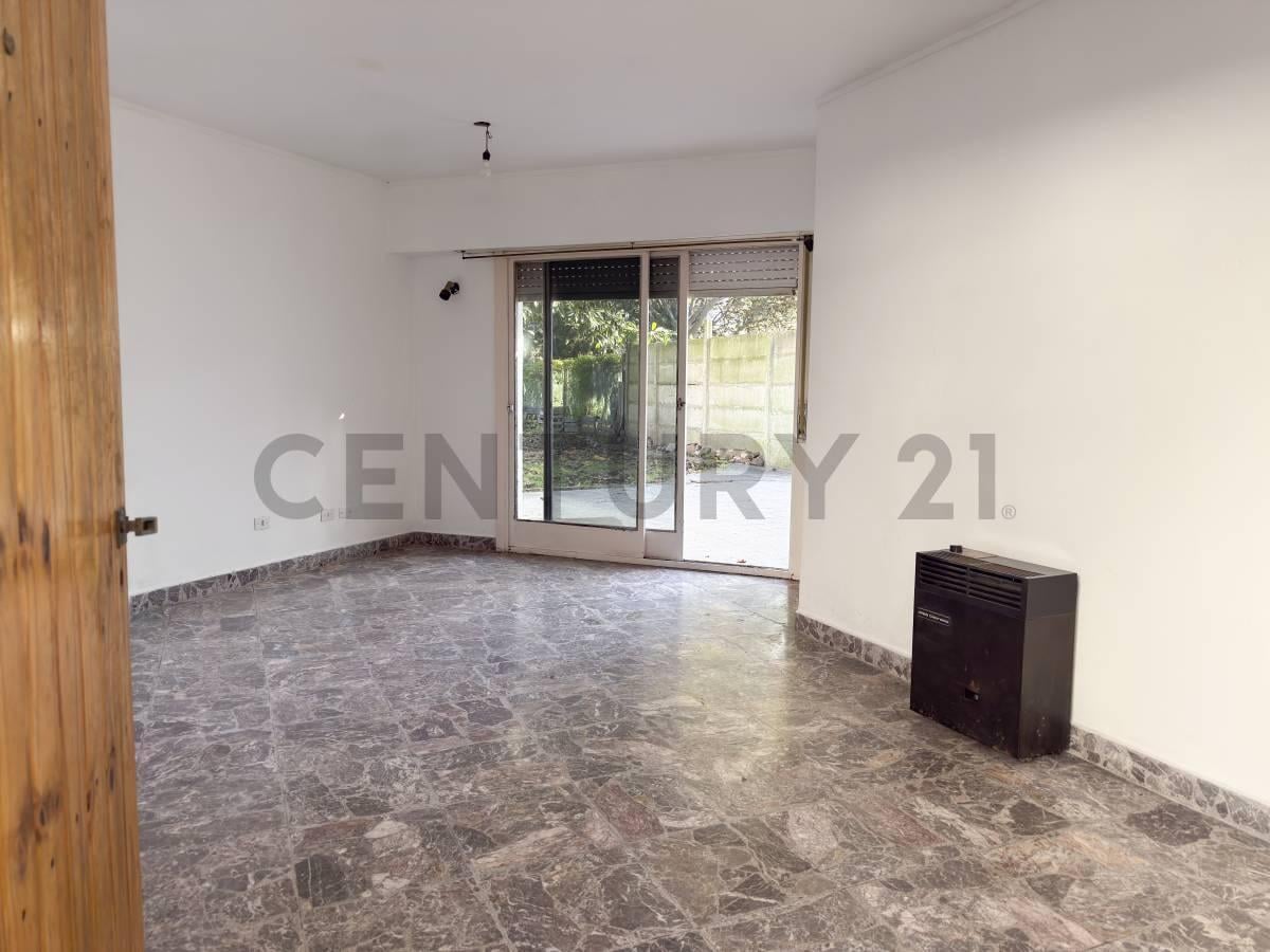 Foto de ¡TOLOSA: CASA + LOCAL + GRAN PARQUE! IDEAL VIVIENDA O INVERSIÓN, imagen 1