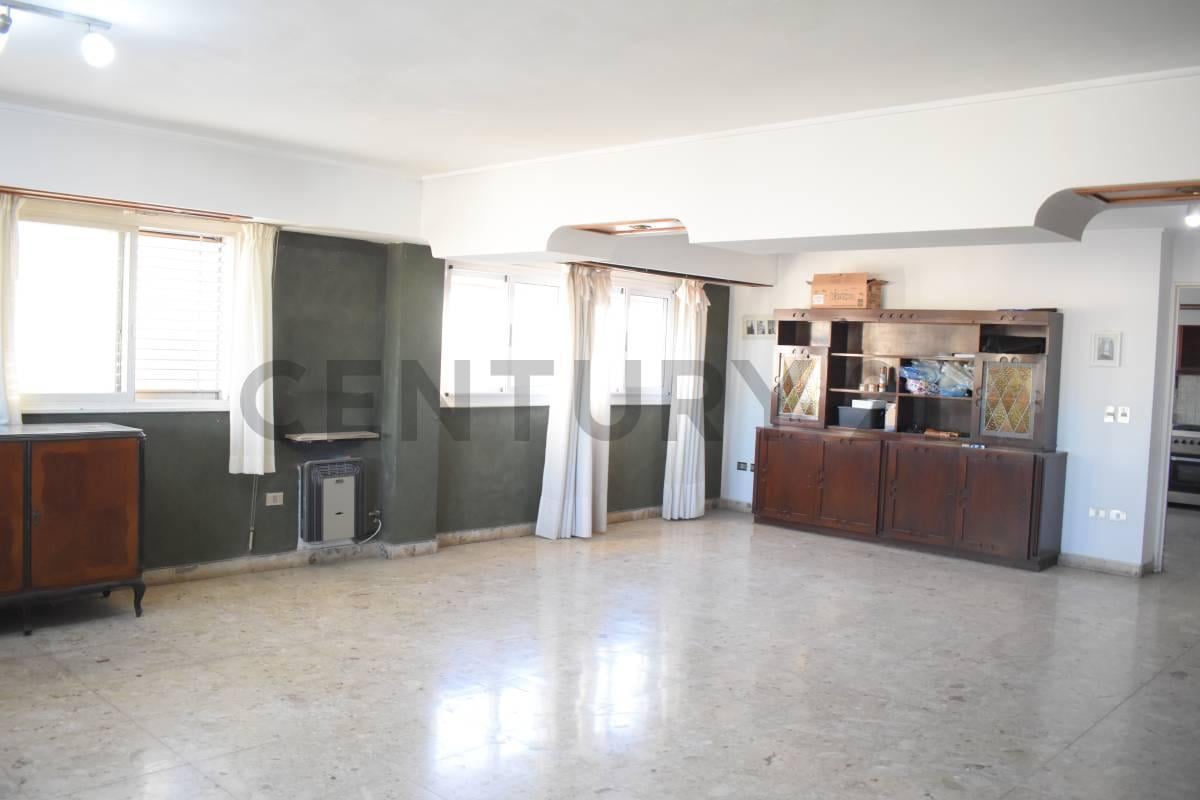 Foto de VENTA DE DEPARTAMENTO CON COCHERA , LA PLATA, imagen 3