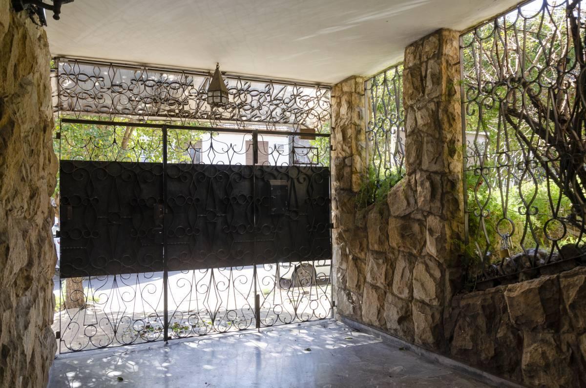 Foto de Casa 3 dormitorios en venta La Plata, imagen 3