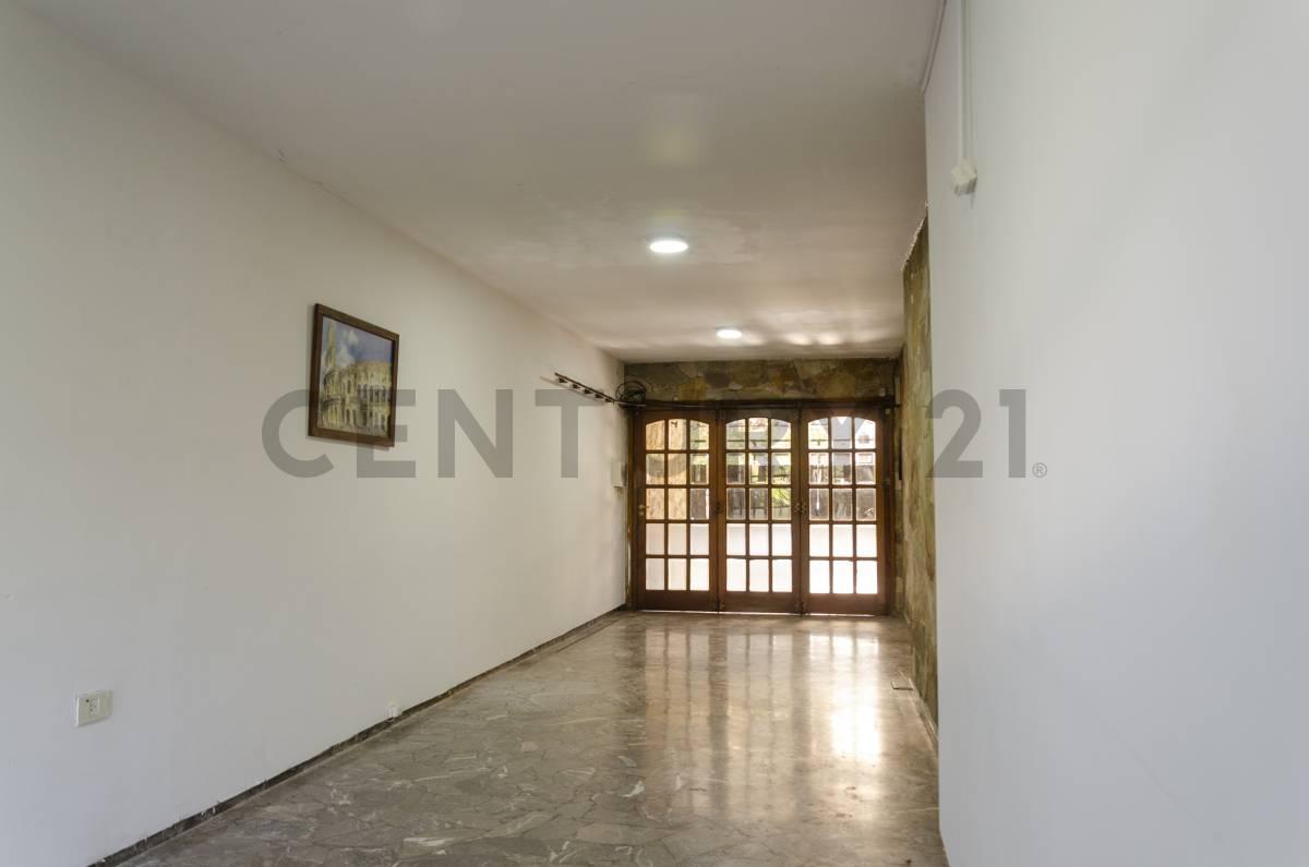 Foto de Casa 3 dormitorios en venta La Plata, imagen 5