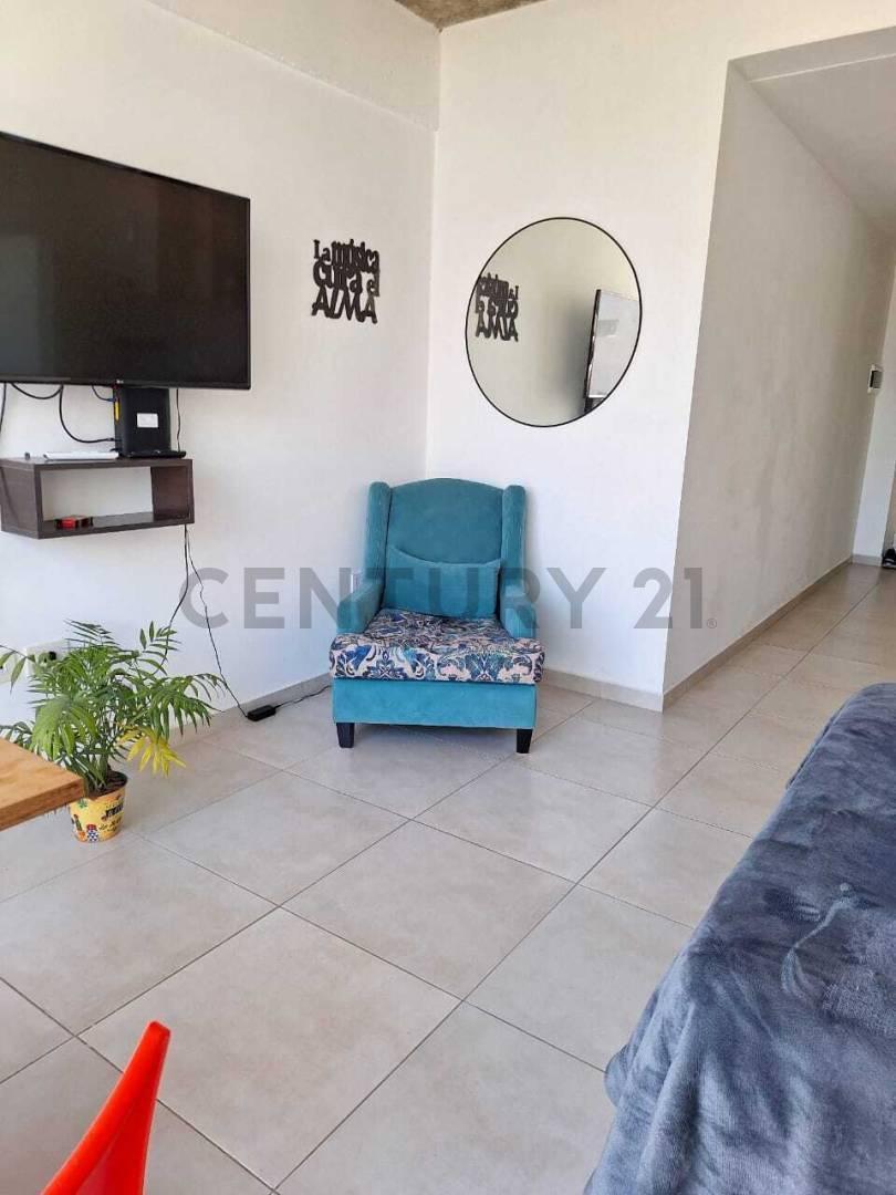 Foto de MONOAMBIENTE EN VENTA ZONA PZA ISLAS MALVINAS, imagen 1