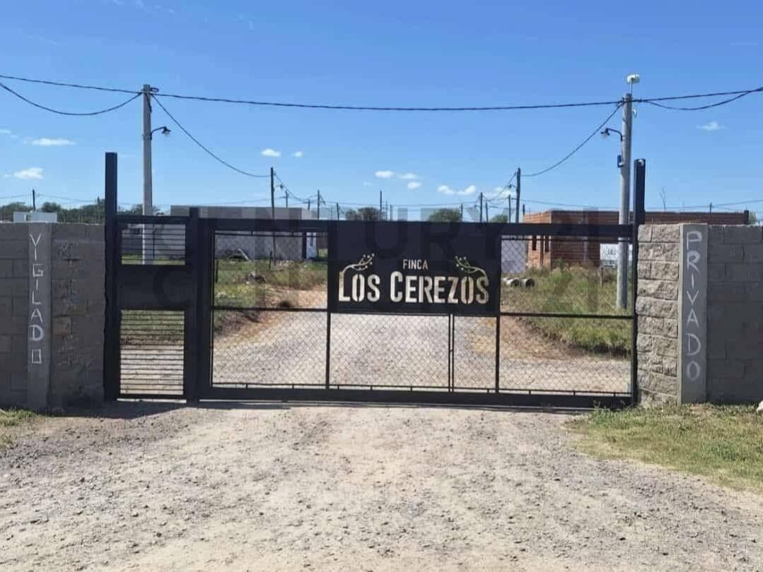 Foto de Terreno en Venta en Fincas Los Cerezos 3, Los Hornos, imagen 1