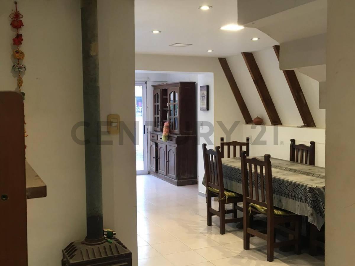 Foto de Casa alpina en venta en City Bell, imagen 5