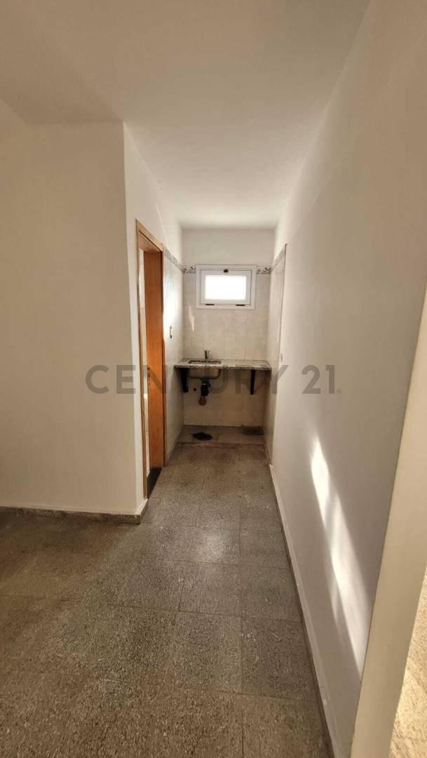 Foto de Venta de importante nave multiuso: ideal deposito, producción o, imagen 3