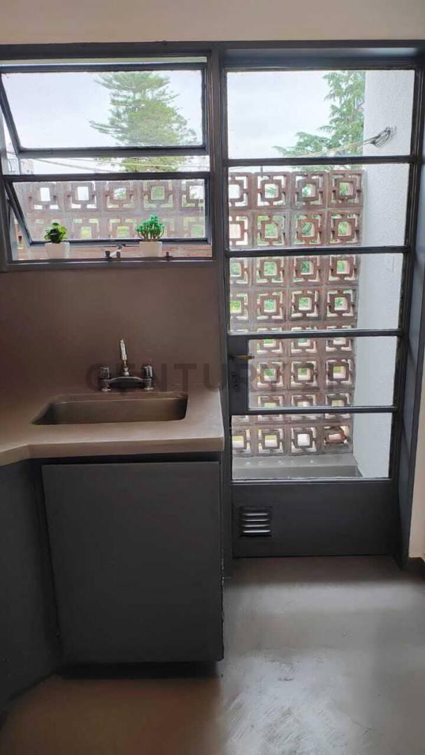 Foto de Departamento de un dormitorio en alquiler en 7 y 58, imagen 4