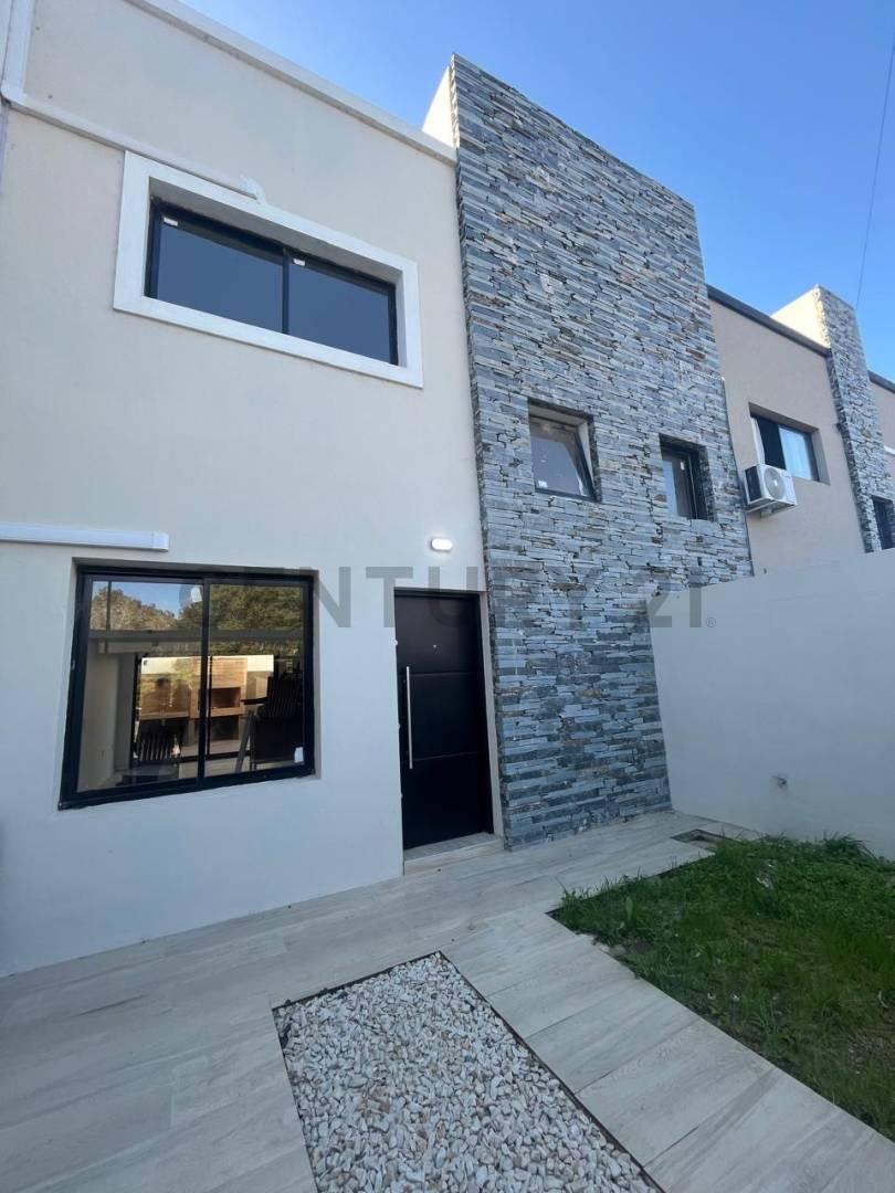 Foto de Venta de duplex a estrenar en Villa del Plata, imagen 1
