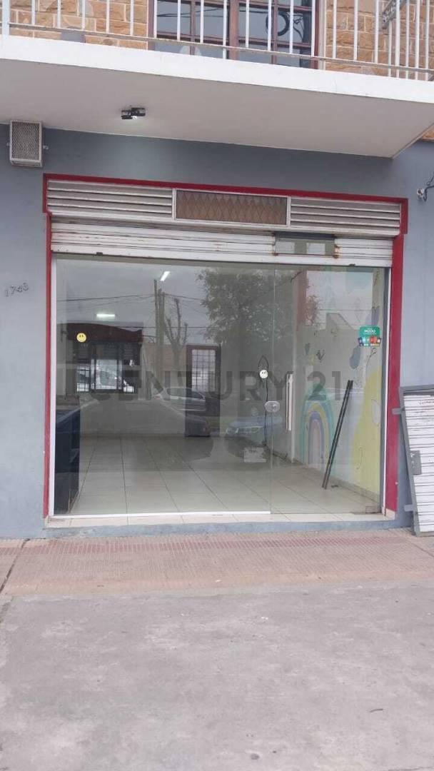 Foto de Local en alquiler en Los Hornos, imagen 1