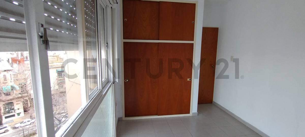 Foto de DEPARTAMENTO 1 DORMITORIO EN ZONA FACULTADES!!!, imagen 5