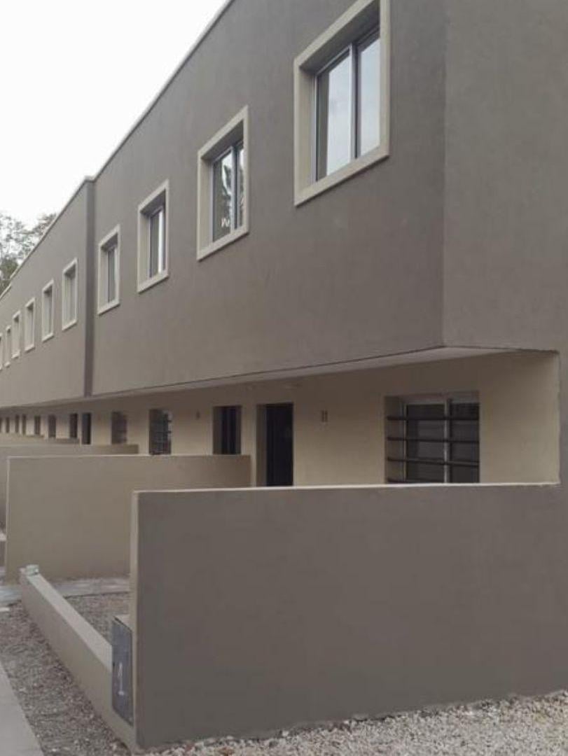 Foto de Casa Duplex en alquiler en LA PLATA, imagen 2