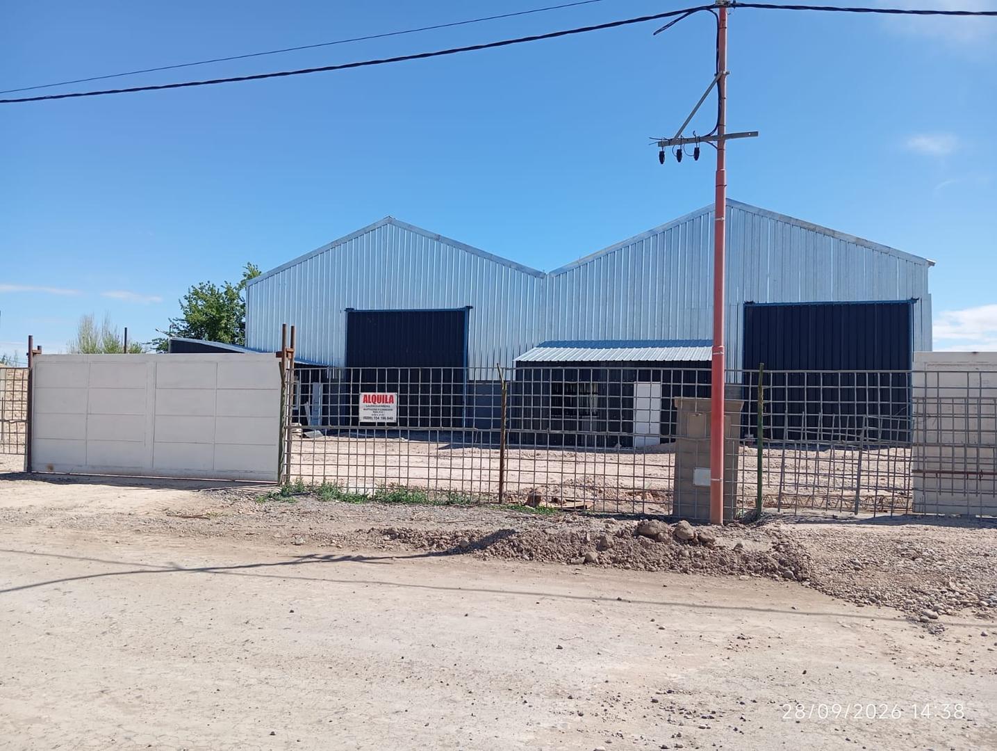 Foto de CIPOLLETTI ALQUILA GALPON PI 250 MT2, imagen 1