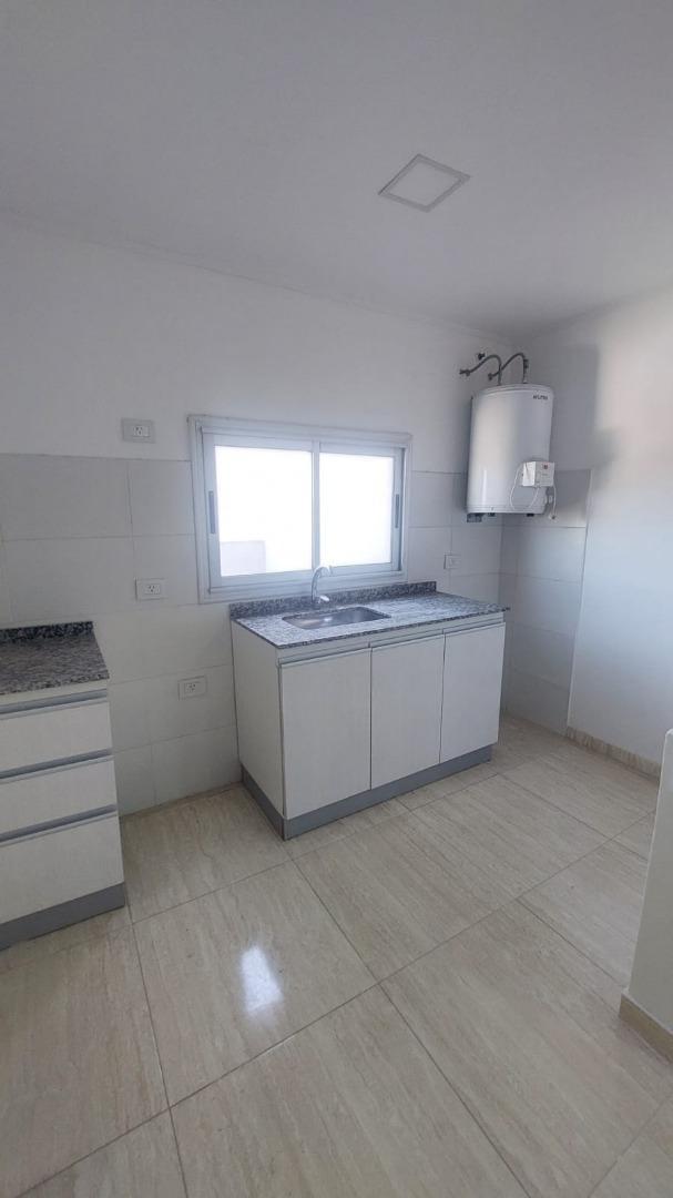 Departamento en Venta. Berazategui 5
