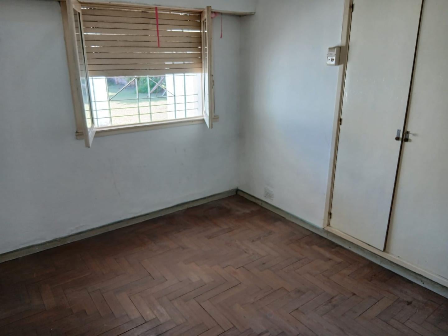 Foto de Casa de 3 ambientes con parque, imagen 5