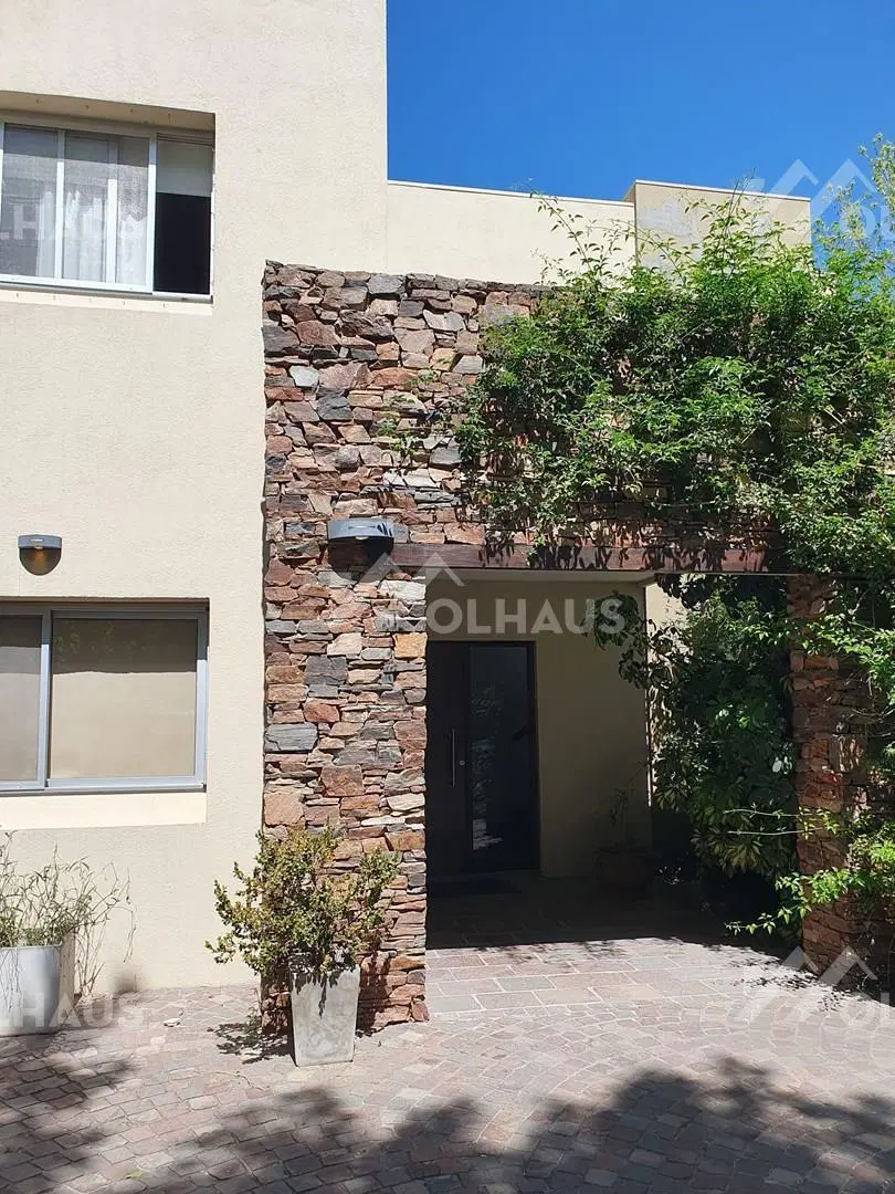 Casa  en Venta en La Arboleda, Garin, Escobar 3